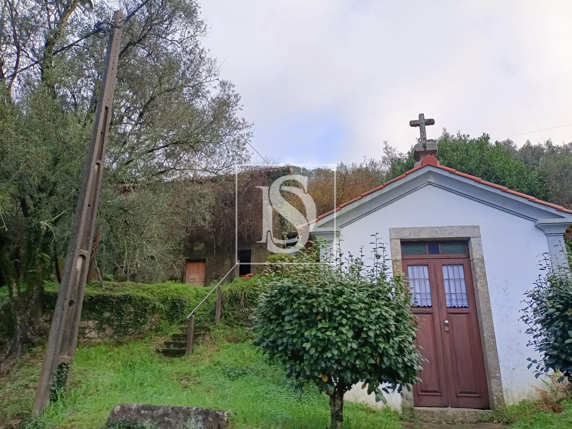 Moradia para Restaurar T2