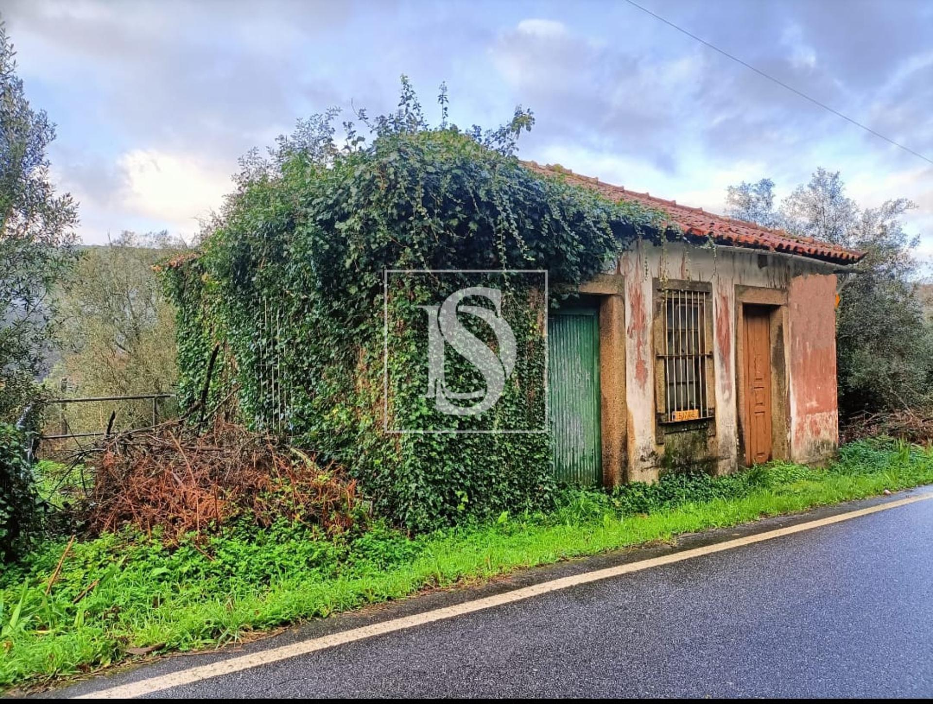 Moradia para Restaurar T2