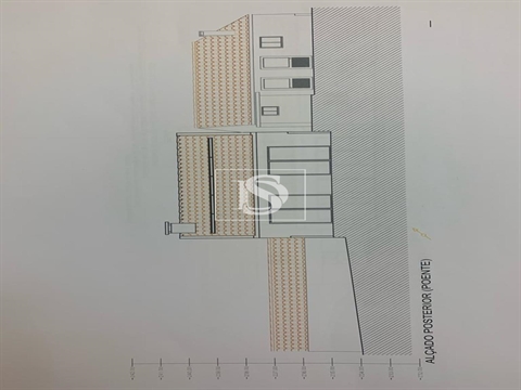 Moradia para Restaurar T4