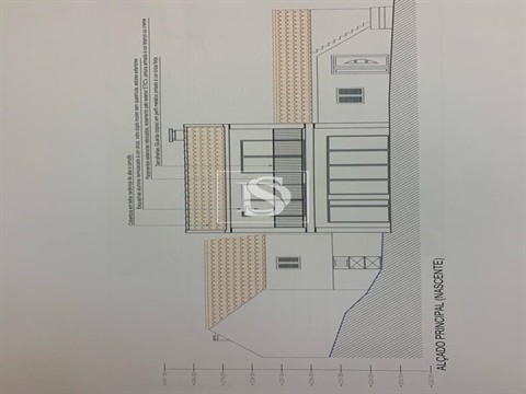 Moradia para Restaurar T4