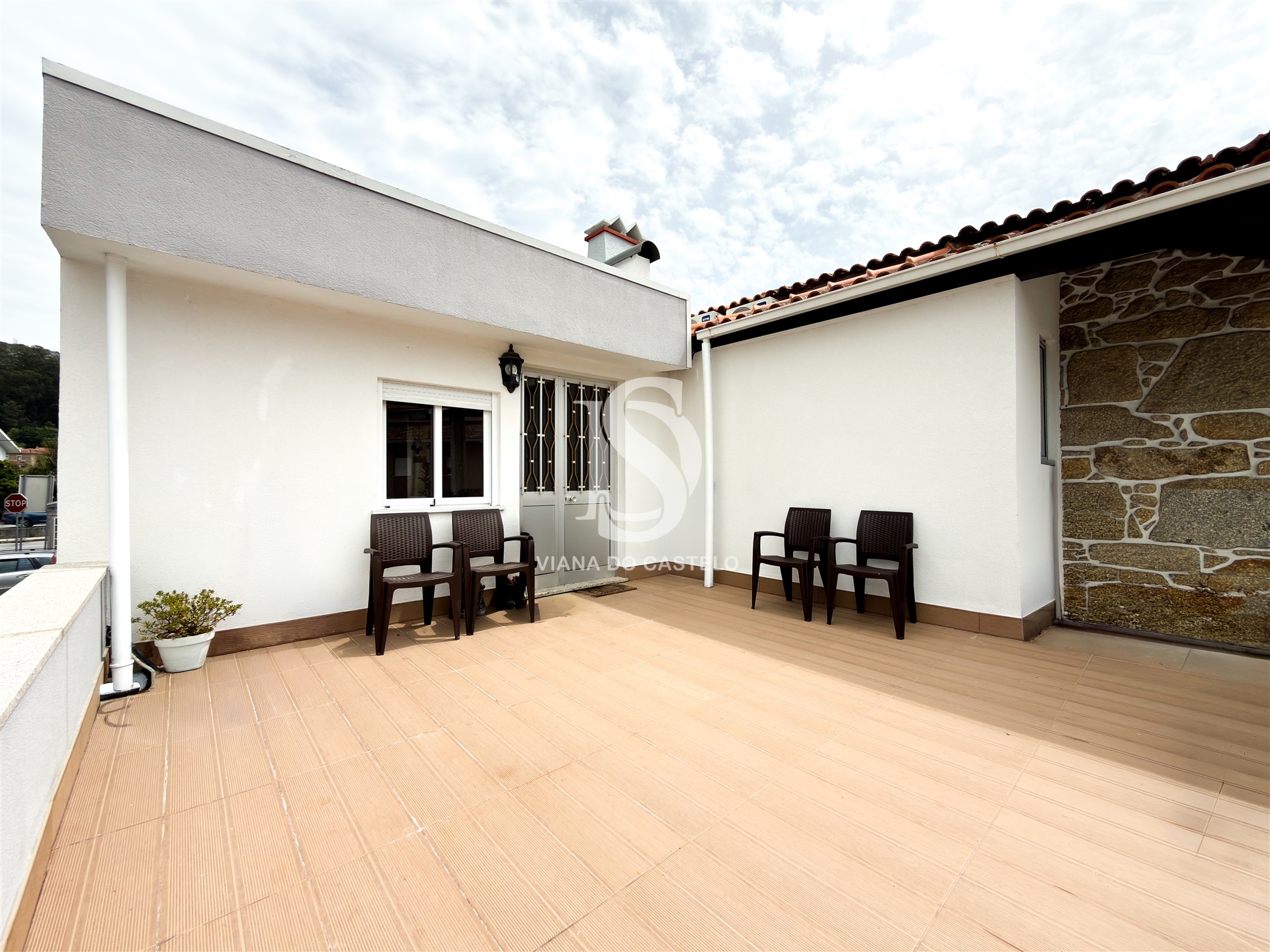 Andar Moradia T2+1 em Barroselas, totalmente remodelado